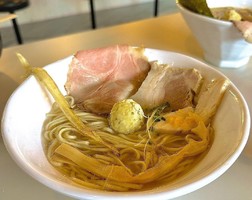 和歌山県田辺市稲成町に鶏がらスープのラーメン店「麺屋zero」 が8/10にオープンされたようです。
