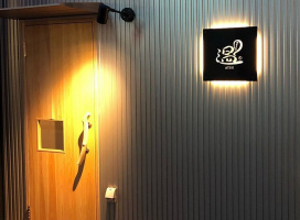 大阪市中央区平野町2丁目に創作系焼き鳥店「やきとり温」が本日移転オープンのようです。