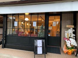 京都市東山区東町にアンティークギャラリーとカフェ＆バー「ノボカフェ」がプレオープン中のようです。