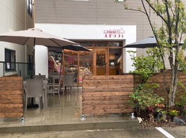 和歌山県和歌山市黒田に「ルポカフェ」が5/1にオープンされたようです。