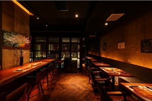 東京都港区西麻布に最新タイ料理店「石ニ花サク」8月15日オープン！