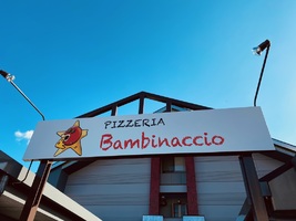 三重県名張市に今月オープンされた、本場ナポリを感じられるナポリピザ専門店。。