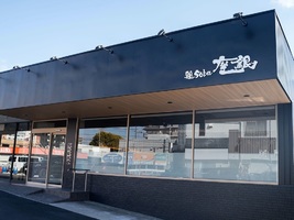 大阪府寝屋川市池田に「鶏soba座銀 寝屋川店」が本日オープンされたようです。