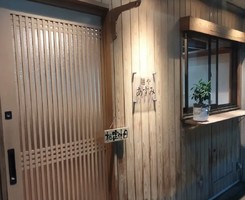 東京都小平市学園東町に豚骨醤油ラーメン屋「麺やあすみ」が4/30にオープンされたようです。