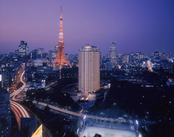 <p>HOTEL『The Prince Park Tower Tokyo』</p>
<p>東京タワーを間近に望む都心にありながら芝公園の緑に包まれるTOKYO URBAN RESORT。</p>
<p>住所:東京都港区芝公園4-8-1</p>
<p>http://bit.ly/2SrlwiA</p><div class="news_area is_type01"><div class="thumnail"><a href="http://bit.ly/2SrlwiA"><div class="image"><img src="https://scontent-nrt1-1.cdninstagram.com/v/t51.2885-15/fr/e15/p1080x1080/82476889_160029158632814_9207009437669924880_n.jpg?_nc_ht=scontent-nrt1-1.cdninstagram.com&_nc_cat=102&_nc_ohc=AG6lE0SY3F0AX9-AkbN&oh=bd128515915e05b122039ac4650c81a8&oe=5ED28EBA"></div><div class="text"><h3 class="sitetitle">ザ・プリンス パークタワー東京 on Instagram: “素敵な一日は朝食から。 東京タワーを眺めながらエナジーチャージ！  Have a nice day from breakfast. Energy charge while looking at Tokyo Tower!  Share your own images with…”</h3><p class="description">1,095 Likes, 9 Comments - ザ・プリンス パークタワー東京 (@princeparktowertokyo) on Instagram: “素敵な一日は朝食から。 東京タワーを眺めながらエナジーチャージ！  Have a nice day from breakfast. Energy charge while looking at…”</p></div></a></div></div> ()