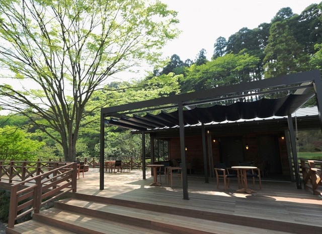 <div>「Tripot cafe the PARK Tsurumai」5/27グランドオープン</div>
<div>公園内の自然豊かな緑の中のカフェ</div>
<div>自然豊かな空間で贅沢なひとときを...</div>
<div>https://www.instagram.com/thepark.tripotcafe.tsurumai/</div>
<div><iframe src="https://www.facebook.com/plugins/post.php?href=https%3A%2F%2Fwww.facebook.com%2Fphoto%2F%3Ffbid%3D111343771885626%26set%3Da.111278648558805&show_text=true&width=500" width="500" height="533" style="border: none; overflow: hidden;" scrolling="no" frameborder="0" allowfullscreen="true" allow="autoplay; clipboard-write; encrypted-media; picture-in-picture; web-share"></iframe></div><div class="thumnail post_thumb"><a href="https://www.instagram.com/thepark.tripotcafe.tsurumai/"><h3 class="sitetitle">Instagram</h3><p class="description"></p></a></div> ()