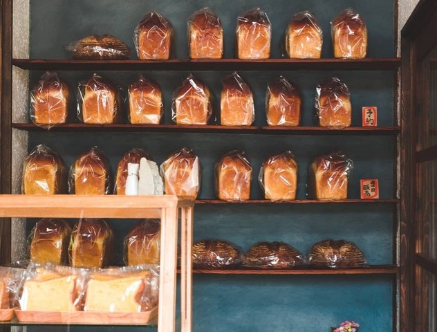 <div>7/1grandopen</div>
<div>『irohapan』</div>
<div>里山の小さなパンと菓子のお店。。。</div>
<div>https://www.instagram.com/irohapan62/<br /><br /></div> ()
