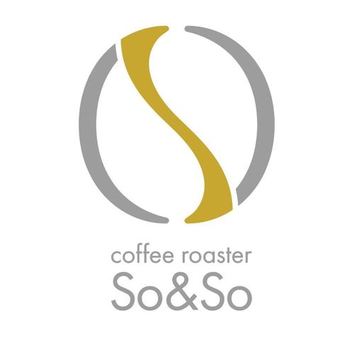 <div>『coffee roaster So&So』</div>
<div>バリスタのコーヒースタンド。</div>
<div>福岡県福岡市中央区桜坂1-3-23</div>
<div>https://tabelog.com/fukuoka/A4001/A400105/40059201/</div>
<div>https://www.instagram.com/coffeeroaster_soandso/</div>
<div><iframe src="https://www.facebook.com/plugins/post.php?href=https%3A%2F%2Fwww.facebook.com%2Fpermalink.php%3Fstory_fbid%3D130979706028664%26id%3D110190721440896&show_text=true&width=500" width="500" height="687" style="border: none; overflow: hidden;" scrolling="no" frameborder="0" allowfullscreen="true" allow="autoplay; clipboard-write; encrypted-media; picture-in-picture; web-share"></iframe></div>
<div><iframe src="https://www.facebook.com/plugins/post.php?href=https%3A%2F%2Fwww.facebook.com%2Fpermalink.php%3Fstory_fbid%3D129103789549589%26id%3D110190721440896&show_text=true&width=500" width="500" height="667" style="border: none; overflow: hidden;" scrolling="no" frameborder="0" allowfullscreen="true" allow="autoplay; clipboard-write; encrypted-media; picture-in-picture; web-share"></iframe></div>
<div></div>
<div class="news_area is_type01">
<div class="thumnail"><a href="https://tabelog.com/fukuoka/A4001/A400105/40059201/">
<div class="image"></div>
<div class="text">
<h3 class="sitetitle">coffee roaster So&So (桜坂/カフェ)</h3>
<p class="description">■予算(昼):～￥999</p>
</div>
</a></div>
</div> ()