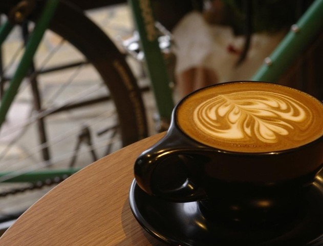 <div>『COFFEE CHROME』</div>
<div>バリスタのコーヒースタンド。</div>
<div>東京都中野区野方3-27-6</div>
<div>https://goo.gl/maps/xfjdNyqQQDGv5kBV6</div>
<div>https://www.instagram.com/coffeechrome/</div>
<div></div><div class="news_area is_type02"><div class="thumnail"><a href="https://goo.gl/maps/xfjdNyqQQDGv5kBV6"><div class="image"><img src="https://lh5.googleusercontent.com/p/AF1QipMP2Hhg245z1zbZG5DvqVxUGWm3EenScEaenv57=w256-h256-k-no-p"></div><div class="text"><h3 class="sitetitle">COFFEECHROME コーヒークローム · 〒165-0027 東京都中野区野方３丁目２７−６</h3><p class="description">★★★★★ · コーヒーショップ・喫茶店</p></div></a></div></div> ()