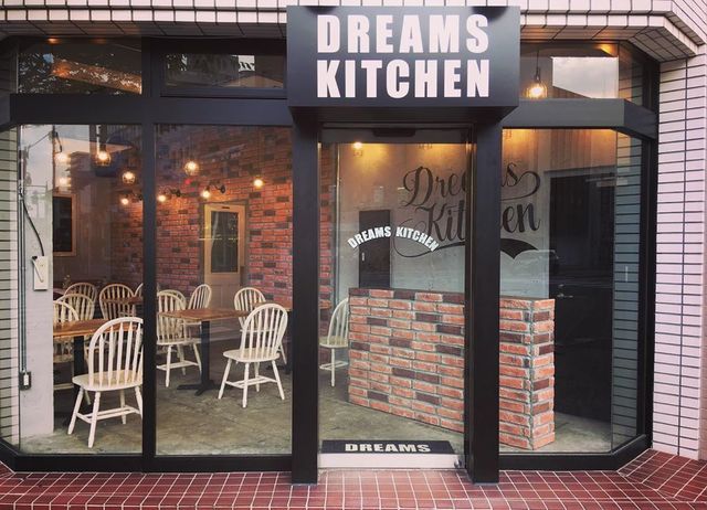 <p>「DREAMS KITCHEN」6/5グランドオープン</p>
<p>https://www.instagram.com/dreamskitchen_official/</p> ()
