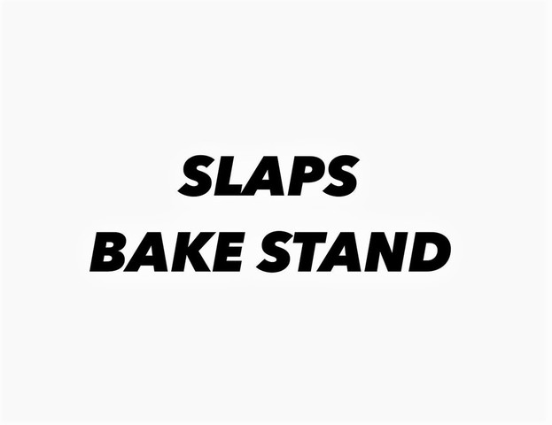 <div>『SLAPS BAKE STAND』</div>
<div>日常に軽く混ざる。</div>
<div>生活の中に小さくあるカフェ。</div>
<div>兵庫県小野市神明町182</div>
<div>https://www.instagram.com/slapsbakestand/<br /><br /></div> ()